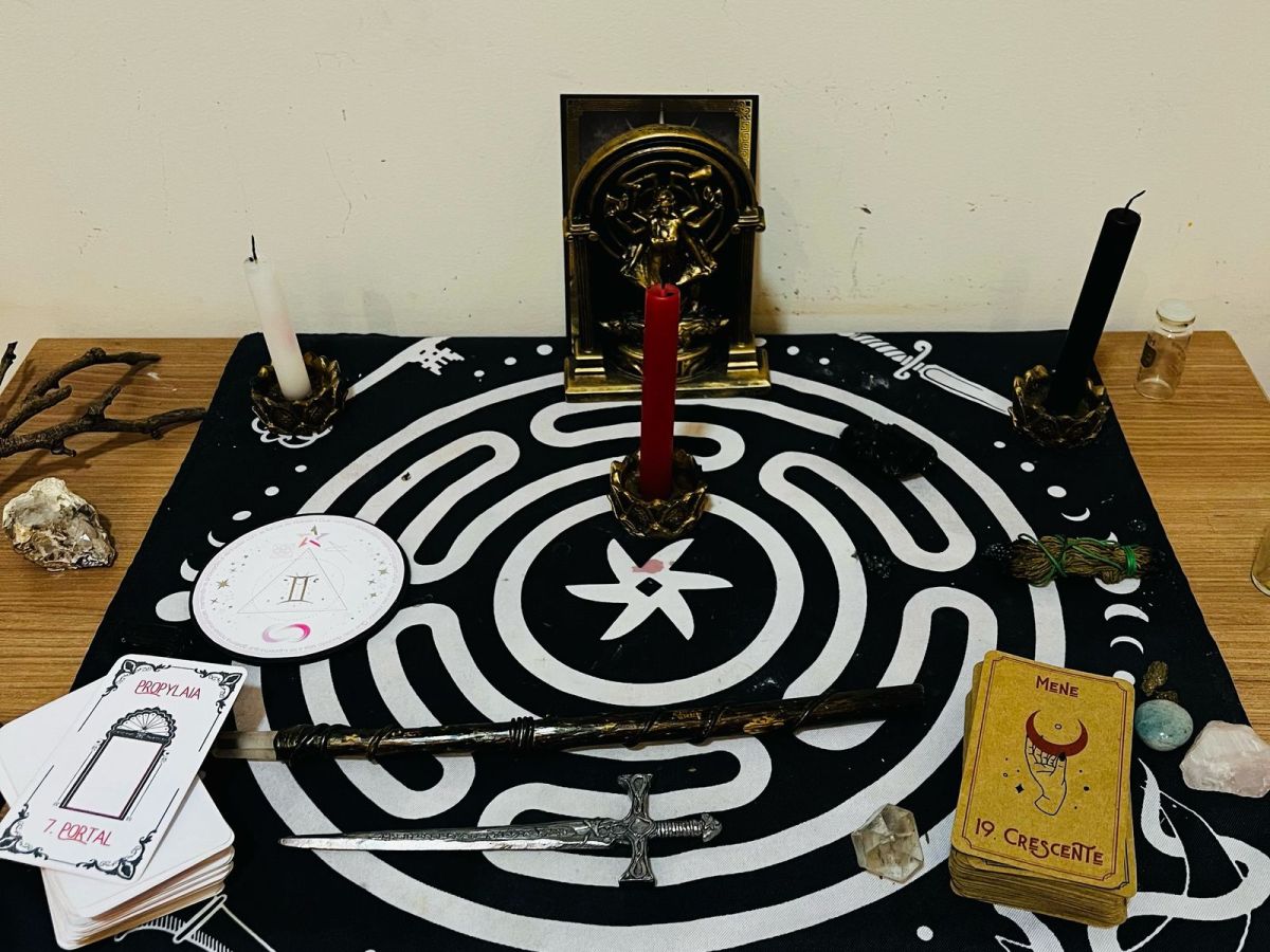 Como consagrar um oráculo para comunicação com&nbsp;Hekate